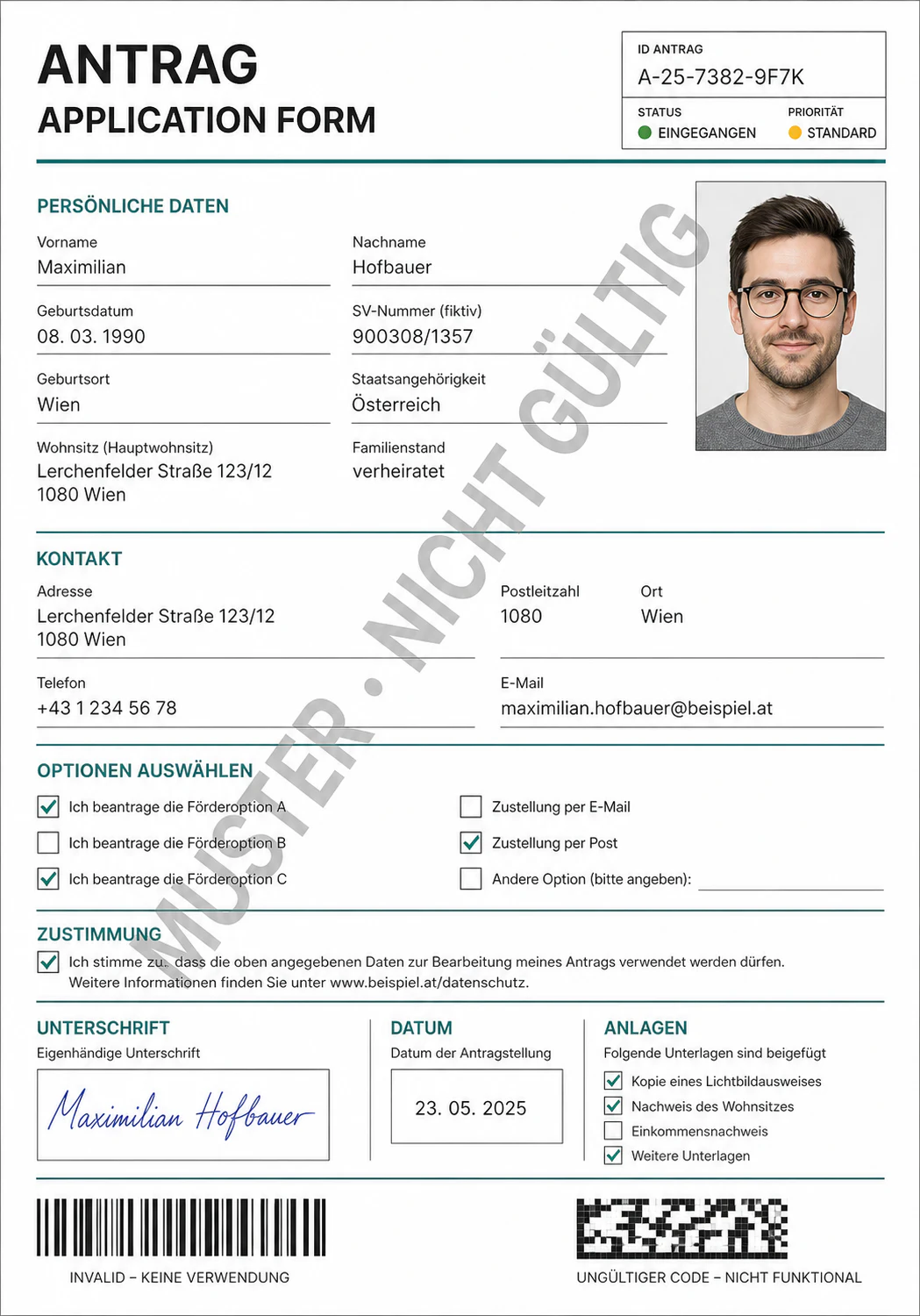 Fiktiver österreichischer Antrag mit Checkboxen, Unterschrift und Mustercodes